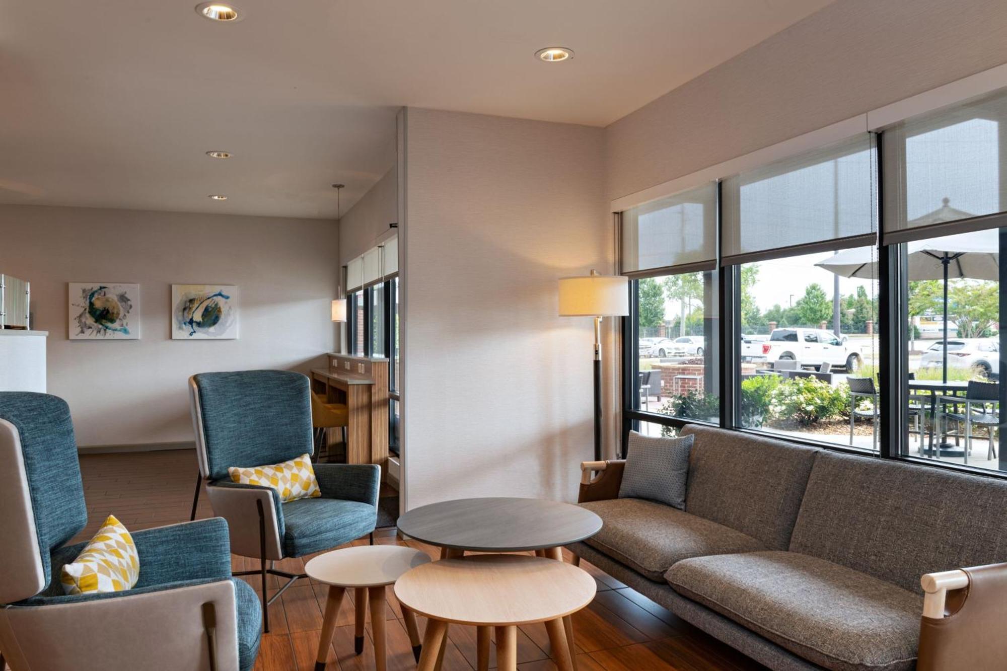 Towneplace By Marriott Mercer Hotel Macon