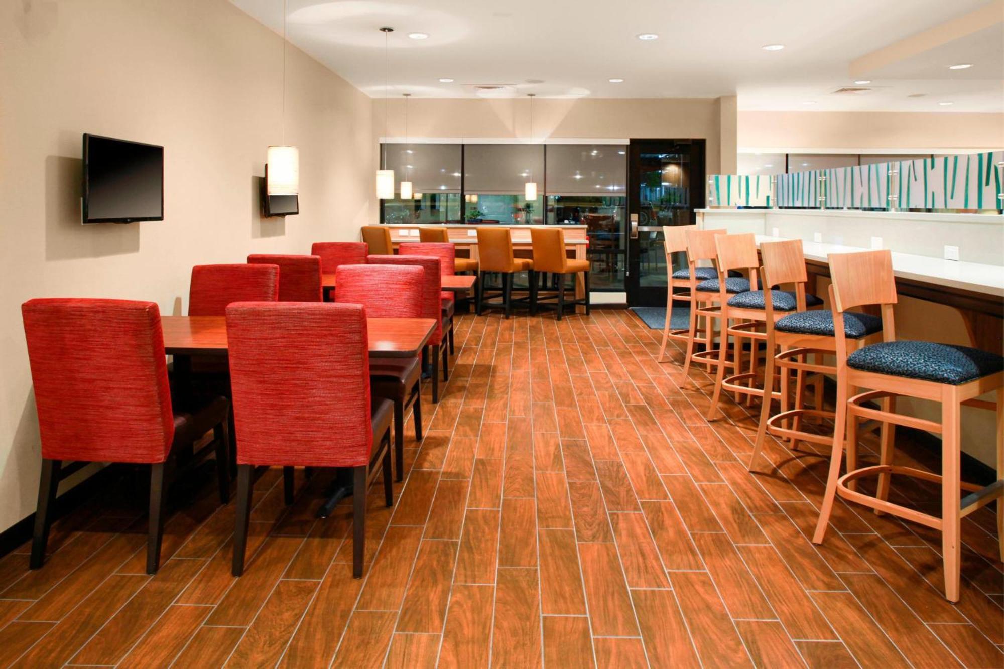 Hotel Towneplace By Marriott Mercer 3*
